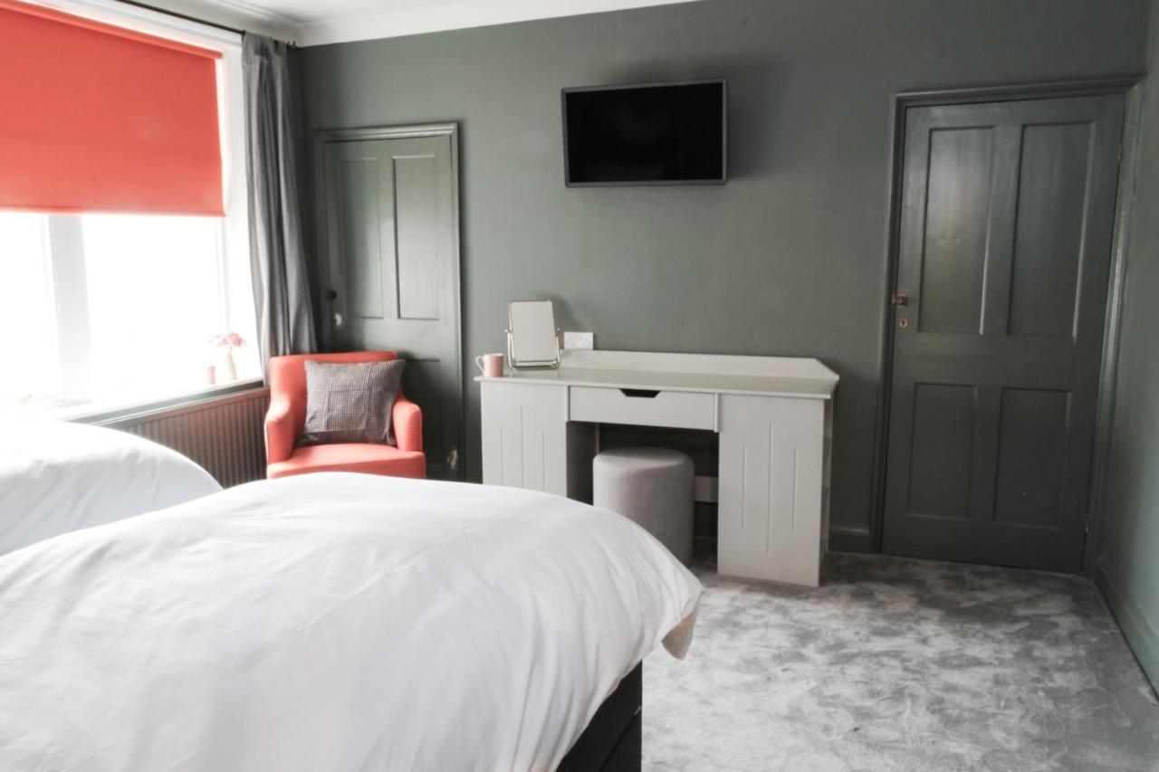 Bed and Breakfast Number 6 Whitby Esterno foto